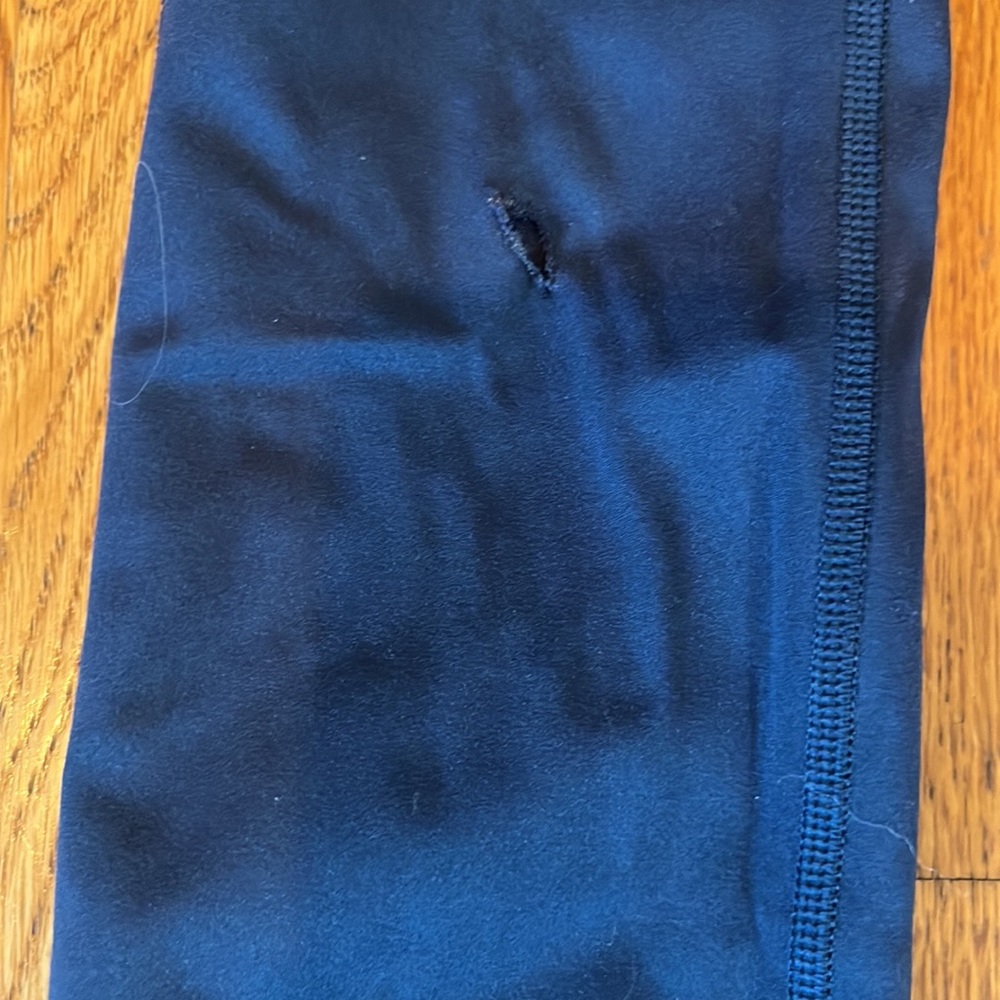 Fabletics XS Lot - Picture 3 of 3